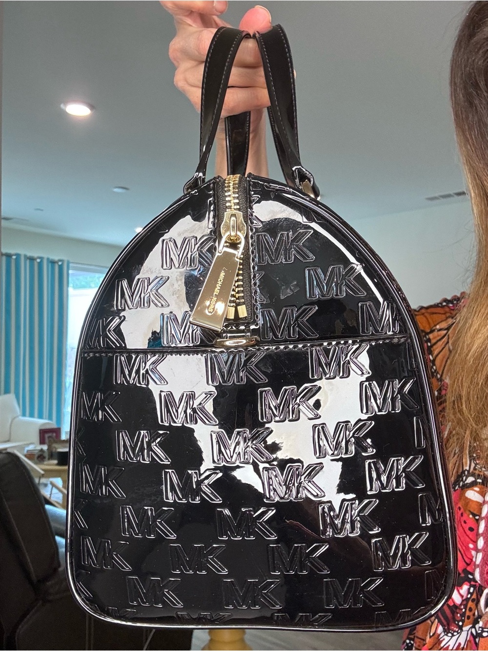 Michael Kors Patent leather medium duffle satchel NEW with dust bag - Picture 11 of 14